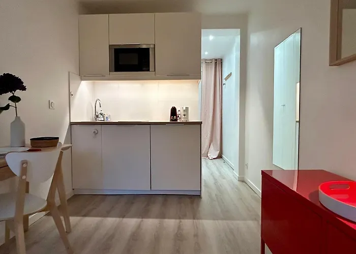 Fully Equipped - 2 Guests - Near Metro Paris