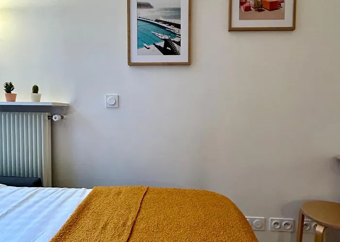 Fully Equipped - 2 Guests - Near Metro Apartament *