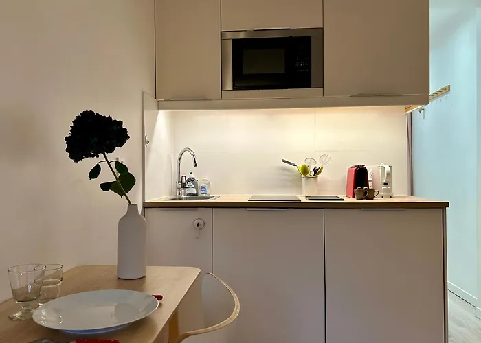 Fully Equipped - 2 Guests - Near Metro Lejlighed Paris